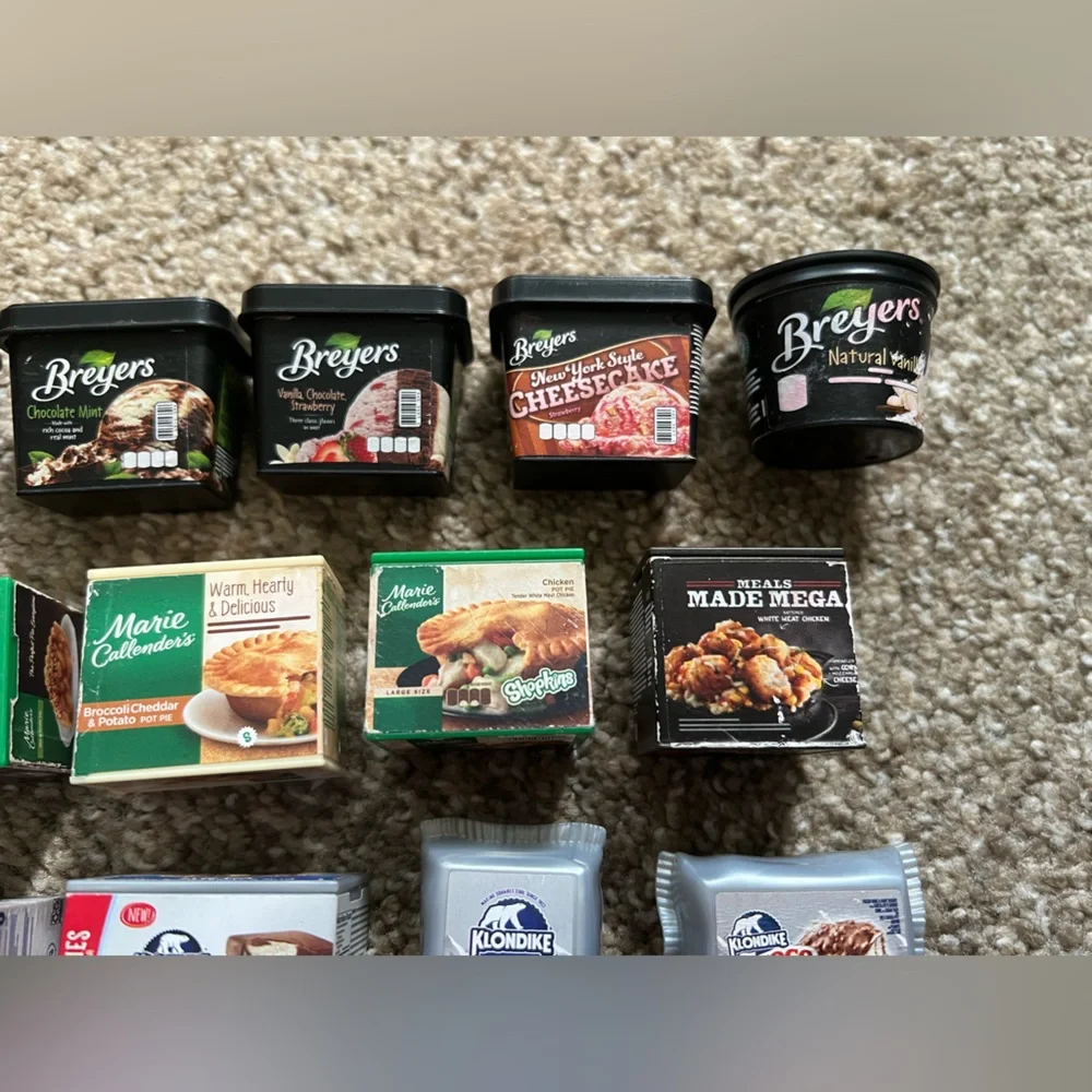 *Damaged* Lot of 30 Shopkins Real Littles Breyers Marie Callender’s Klondike - Picture 3 of 14